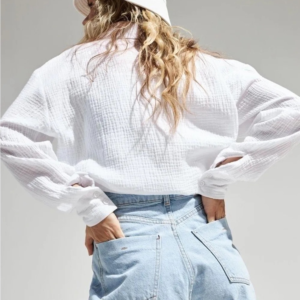 Textured Collared Neck Long Sleeve Shirt - Picture 11 of 12